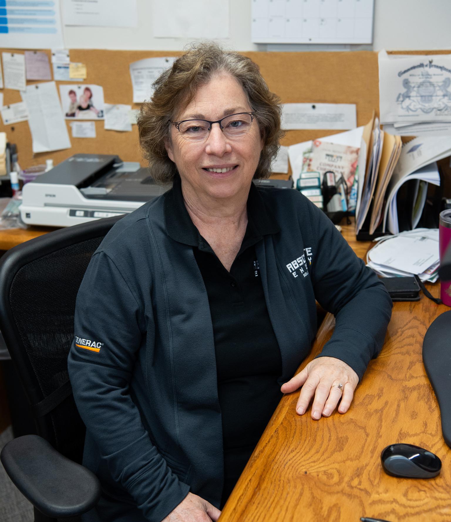Portrait of Betsy, Bookkeeper